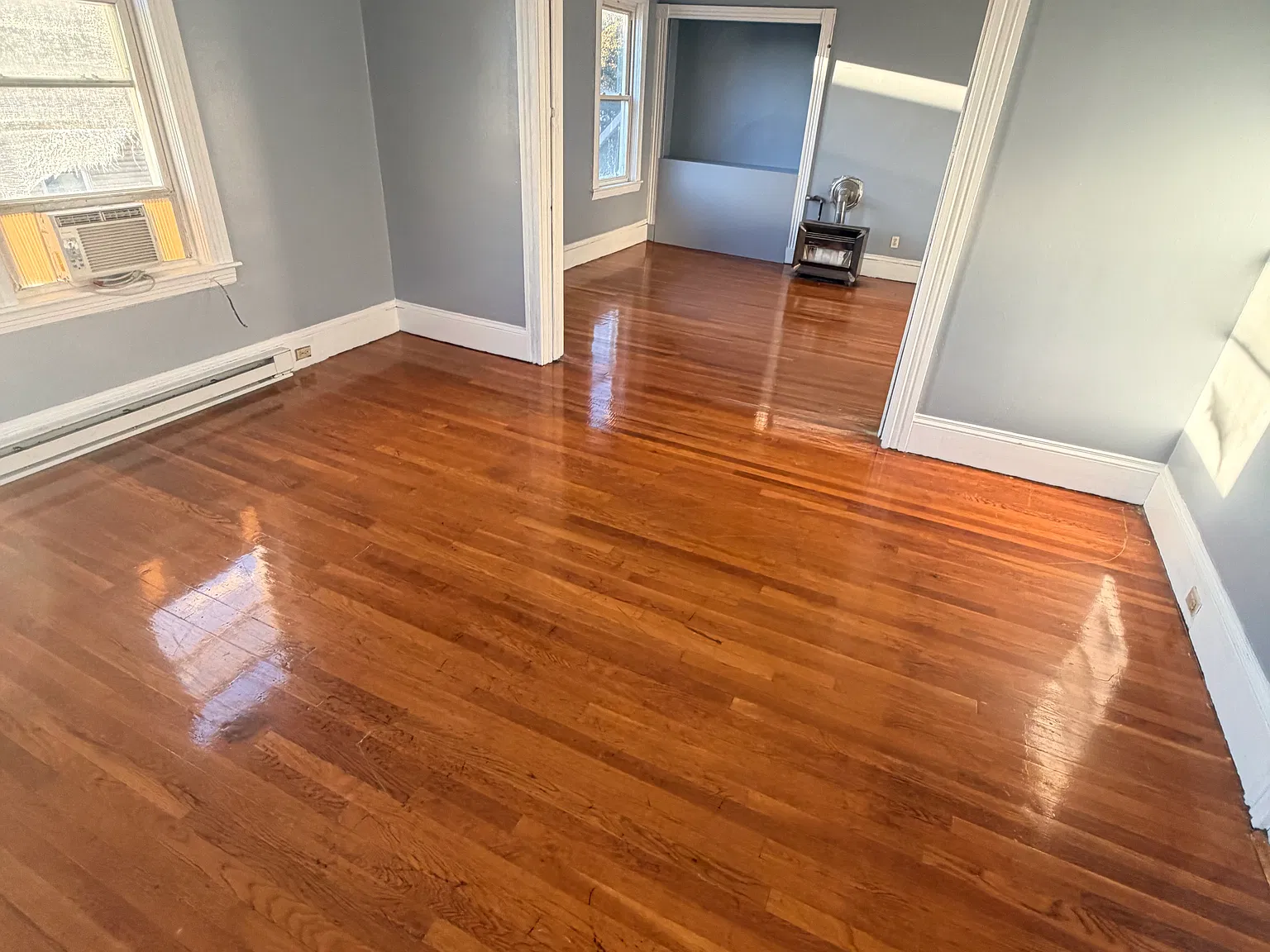 3 bed, $2,200 — Photo 4