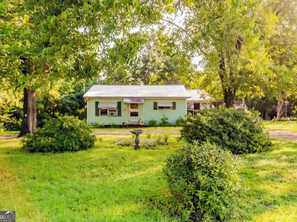 6494 Highway 124 W, Hoschton, GA 30548