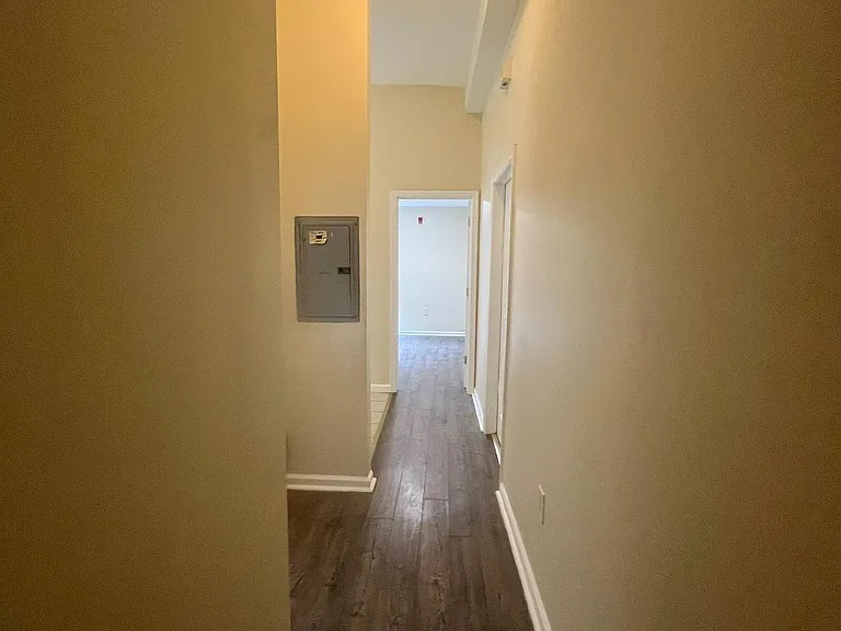 4061 Powelton Ave #1F — Photo 15