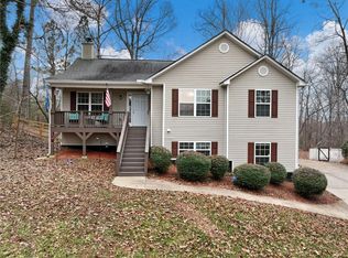 8755 Covestone Dr, Gainesville, GA 30506
