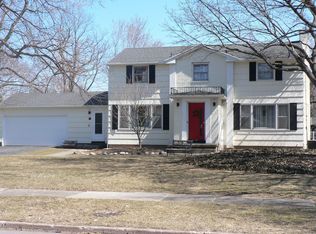 866 Hillside Ave, Rochester, NY 14618