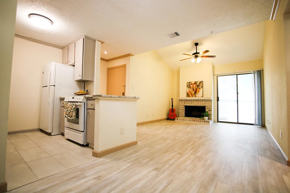 Building Photo - 7900 N Stadium Dr #36