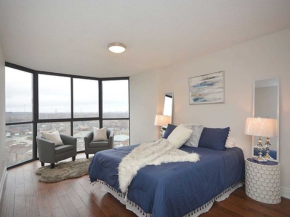 3rd image of 4235 Sherwoodtowne Blvd Unit 1001