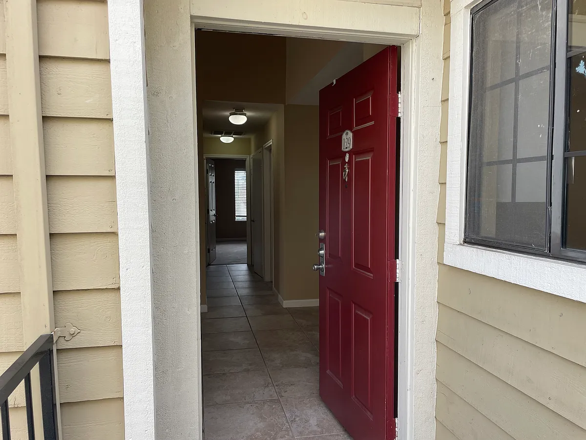 front door - 129 Eastridge Dr