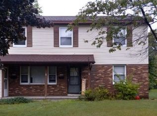 2124 Vermont Ave, Stevens Point, WI 54481