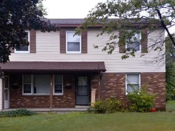 2124 Vermont Ave, Stevens Point, WI 54481