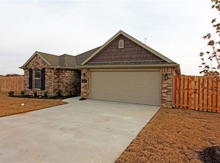 310 Sullivans Way, Centerton, AR 72719