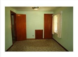 117 Saint Anne Dr, Glenshaw, PA