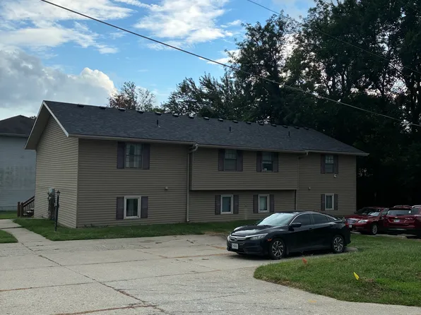 5416 Beechwood Blvd #H, Saint Joseph, MO 64503