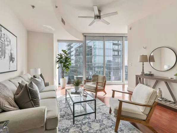 1080 Peachtree St NE Unit 2406, Atlanta, GA 30309