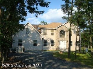 56 Mohawk Trl, Albrightsville, PA 18210