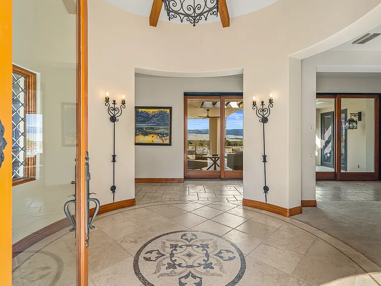 31 Hillcrest Dr — Photo 12