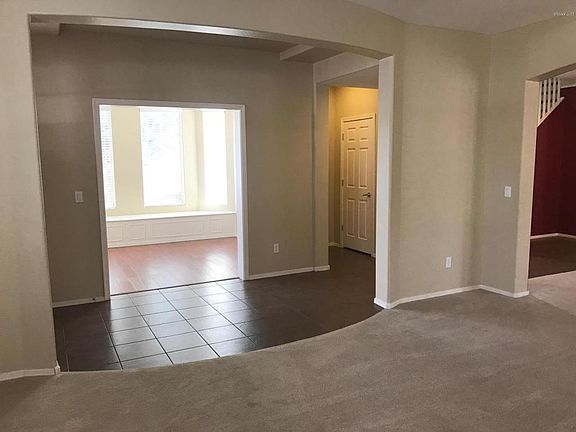4th image of 15419 W Windrose Dr