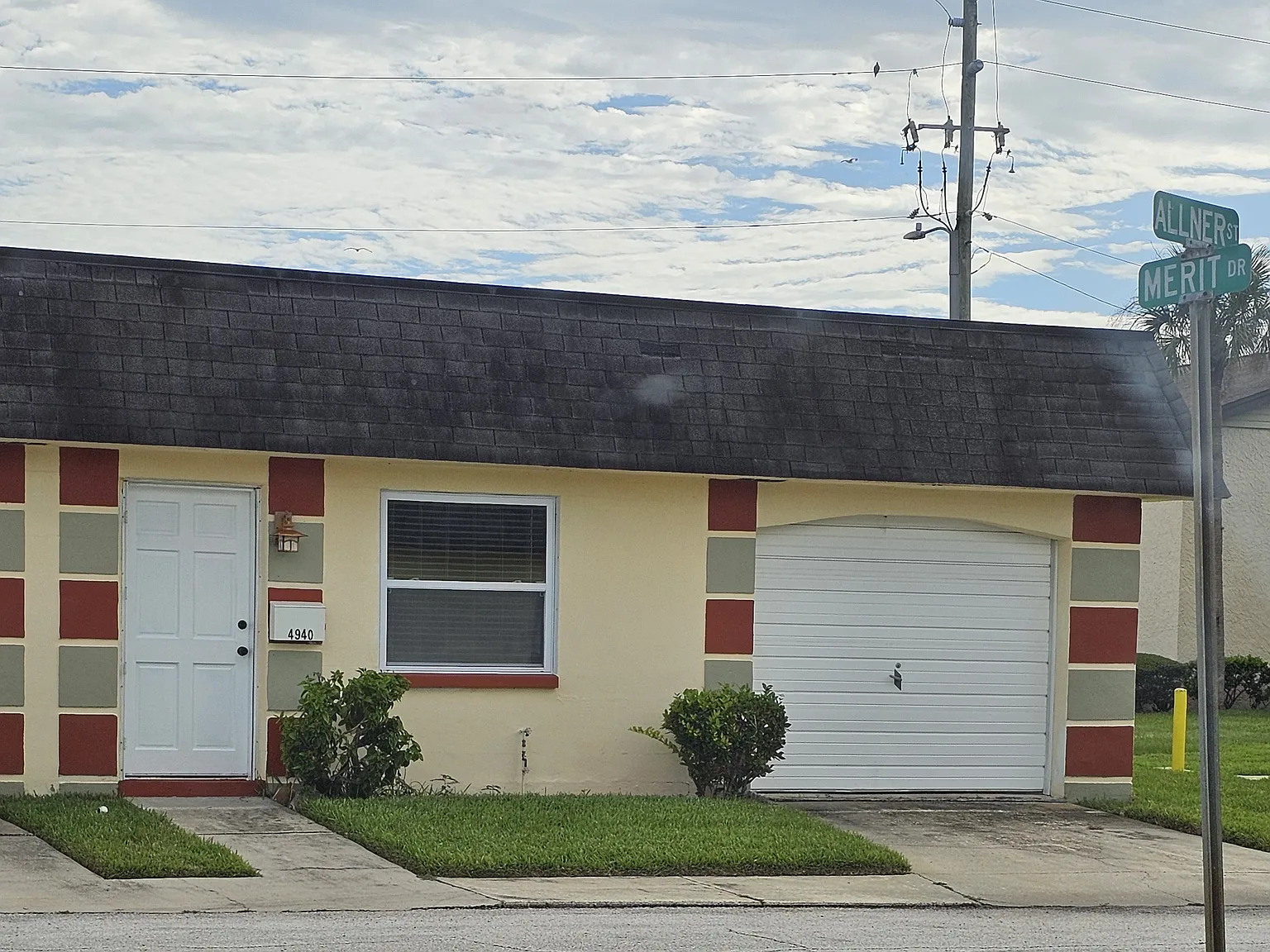 2 bed, 722 sqft, $1,500 — Photo 1