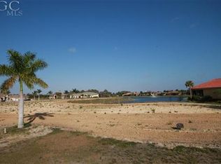 9600 Via Lago Way, Fort Myers, FL 33912