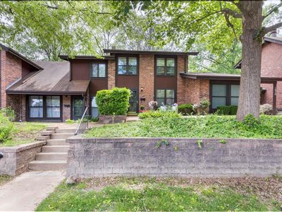 1068 Mersey Bend Dr, Saint Louis, MO, 63129