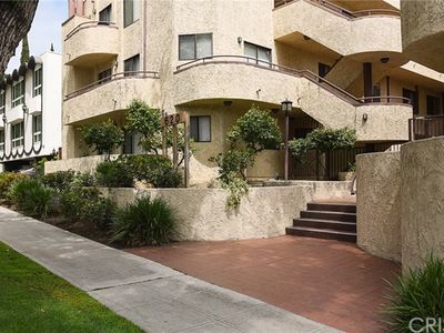 620 E Angeleno Ave APT M, Burbank, CA, 91501