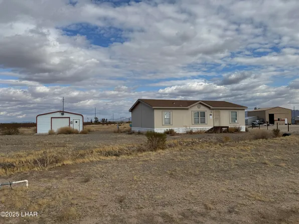 33909 Largo Ln, Salome, AZ 85348