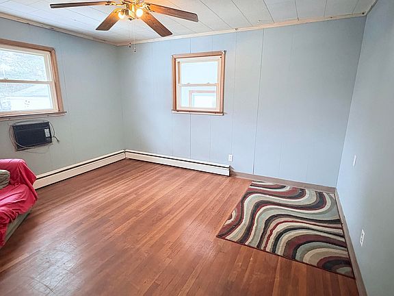 5th image of 34 Ohio Street