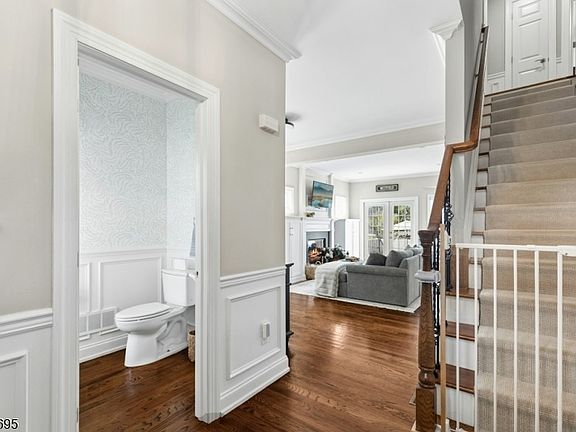 3rd image of 215 Palsted Ave