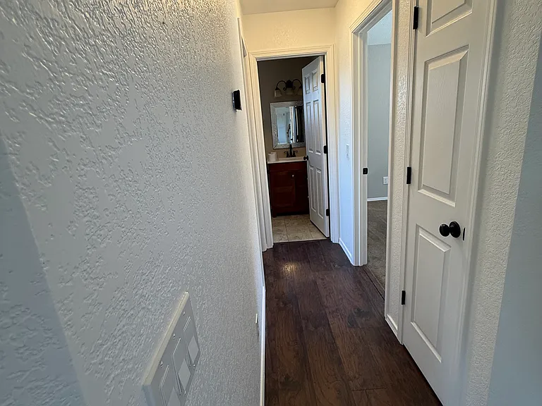2512 S Rio Verde Dr — Photo 9