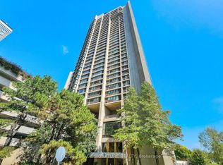 33 Harbour Sq, Toronto, ON M5J 2G2