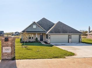 14365 White Falls Ln, Edmond, OK 73025