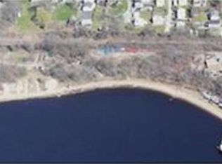 300 River St, Fall River, MA 02720