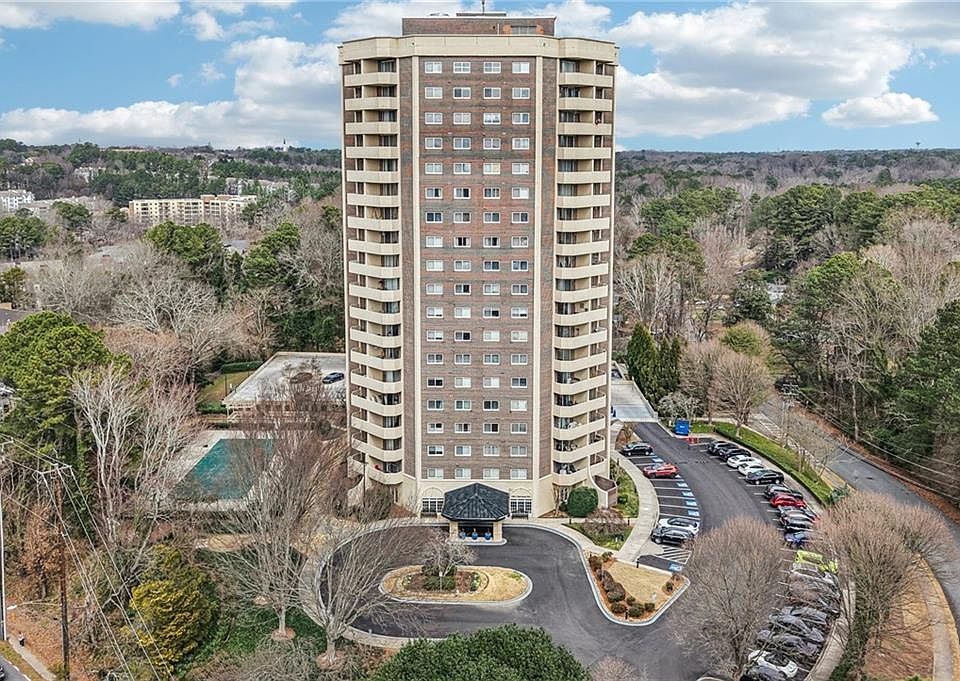 1st image of 1501 Clairmont Rd APT 1911