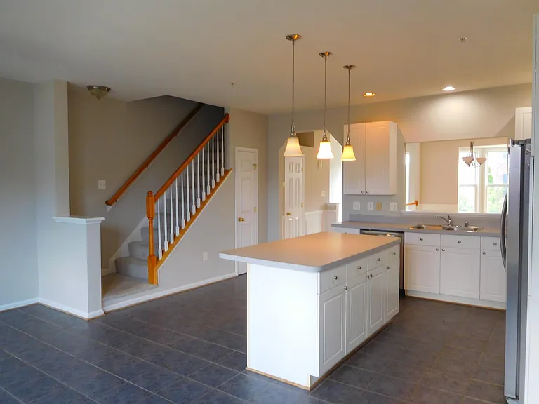 1941 Fieldstone Way — Photo 17
