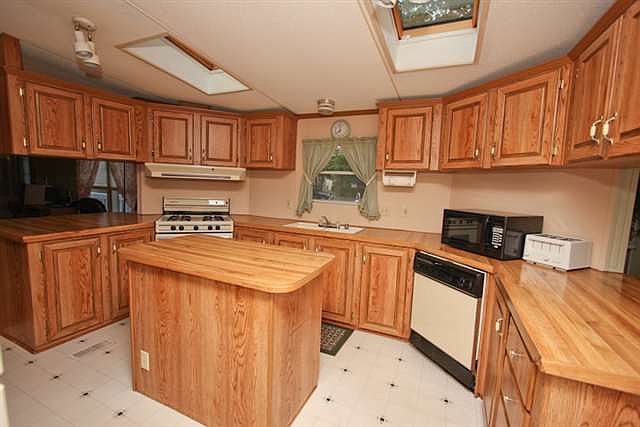 Ample Kitchen Space