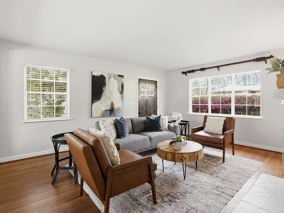 5th image of 5956 Crestwood Cir