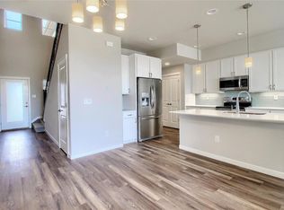 9749 Birch Ln, Thornton, CO 80229