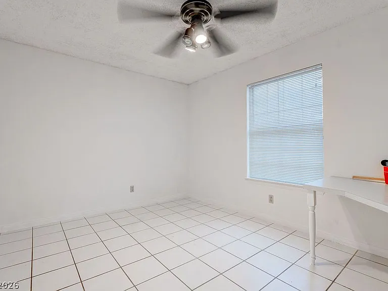 3823 S Maryland Pkwy #B2 — Photo 9