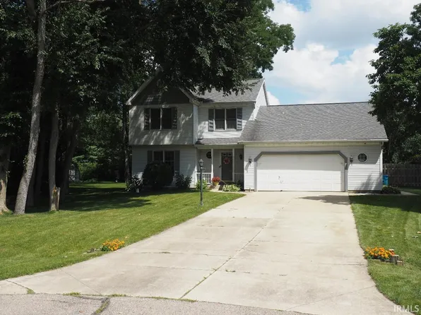 30889 Ridgeview Dr, Elkhart, IN 46517