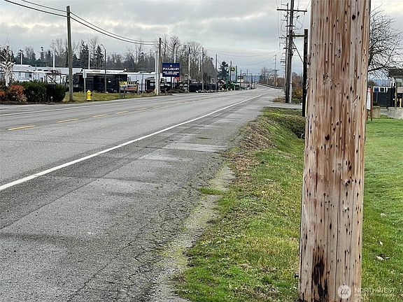 5th image of 39 Old Highway 99 South Road