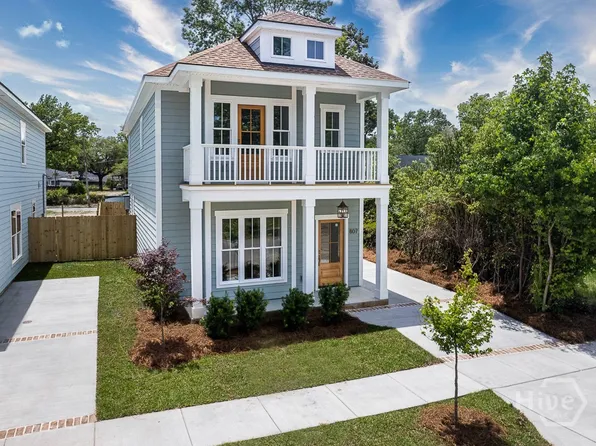 807 E 36th Street, Savannah, GA 31401