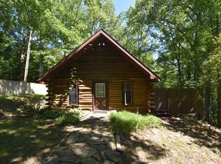 7610 E Lampkins Ridge Rd, Bloomington, IN 47401