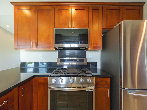 3rd image of 16-2042 Sandalwood Dr