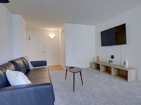 2nd image of 320 23rd St #22202-10-ID1053020P