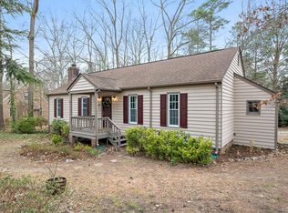 2425 Mistwood Forest Dr, Chester, VA 23831