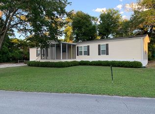 8523 Dogwood Cir, Emerald Isle, NC 28594