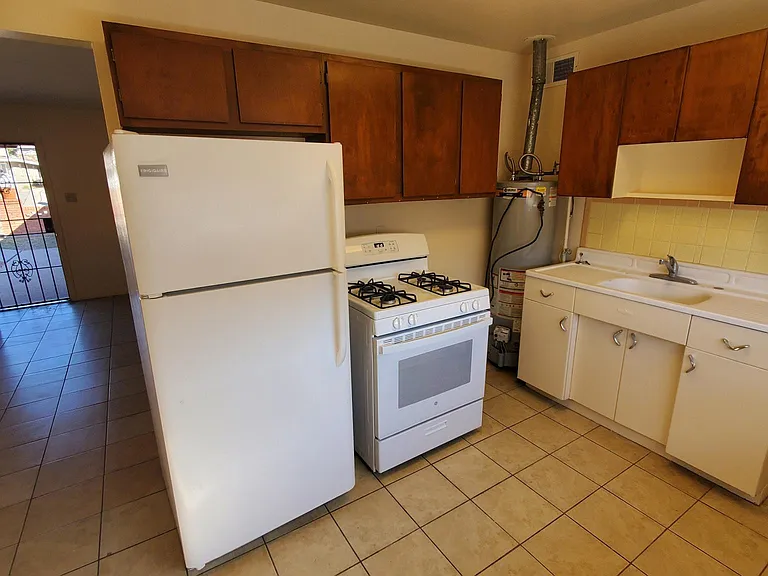 2636 Copper Ave — Photo 6