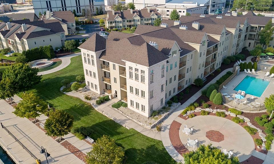 1st image of 107 N 1st Ave #361/63