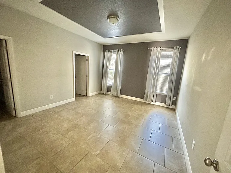 5365 Oakbourne Ave — Photo 22
