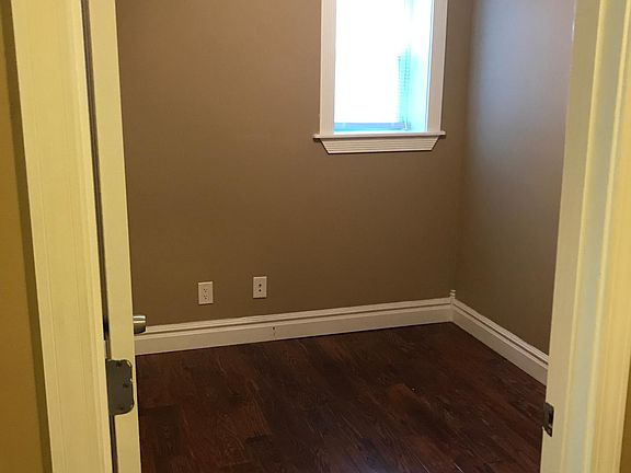 5th image of 3932 Parker Ave Floor 1