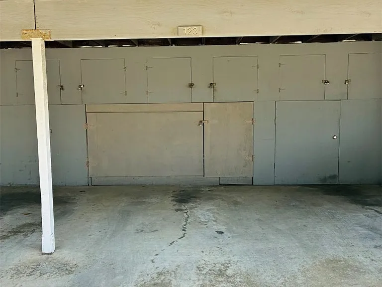 16982 Pacific Coast Hwy — Photo 13