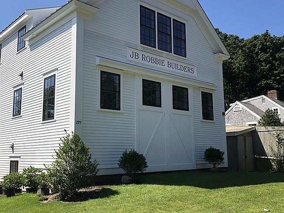 2nd image of 295 Saint George St #1