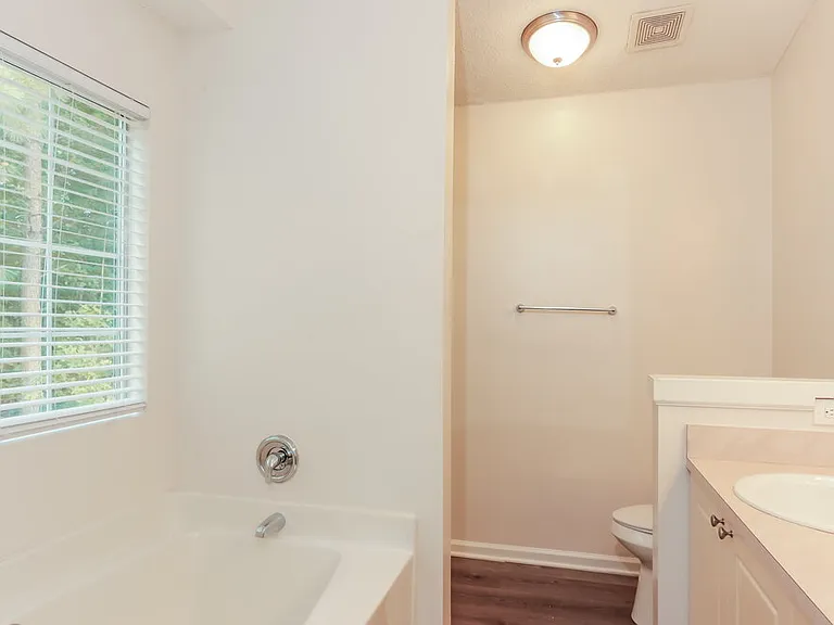 5987 Graywood Cir — Photo 14