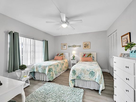 5th image of 5759 Phoenix Palm Court #C